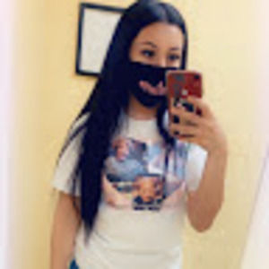 Meet your Posher, Lucia